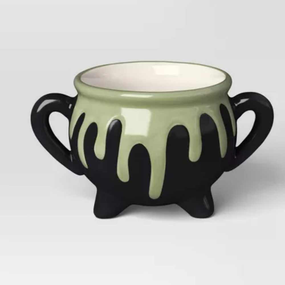 NWT Figural Cauldron Mug - Hyde and EEK! Boutique